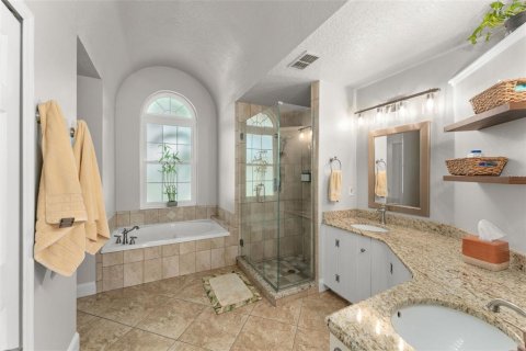 House in Davenport, Florida 3 bedrooms, 157.19 sq.m. № 1910565 - photo 11