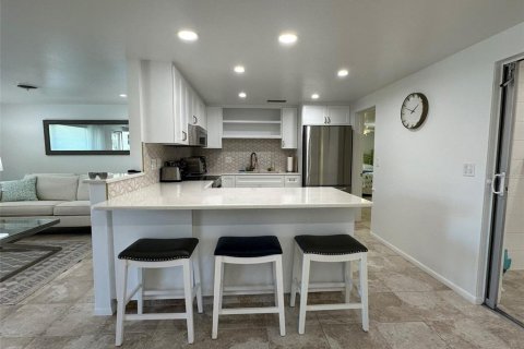 House in Englewood, Florida 3 bedrooms, 122.82 sq.m. № 1387019 - photo 8