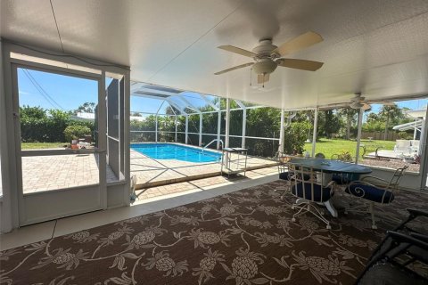 House in Englewood, Florida 3 bedrooms, 122.82 sq.m. № 1387019 - photo 30