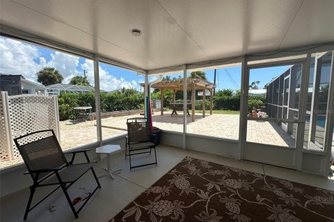 House in Englewood, Florida 3 bedrooms, 122.82 sq.m. № 1387019 - photo 28