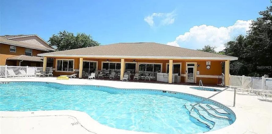 Condo in Bunnell, Florida, 2 bedrooms  № 885654