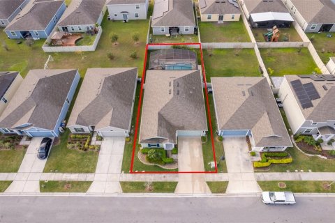 Casa en venta en Kissimmee, Florida, 4 dormitorios, 179.77 m2 № 1716956 - foto 3