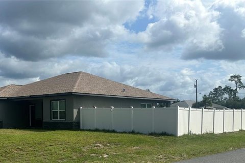 House in Ocala, Florida 3 bedrooms, 151.52 sq.m. № 2303261 - photo 4