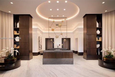 Condo in Coral Gables, Florida, 2 bedrooms  № 2060906 - photo 2