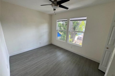 Apartamento en alquiler en Clearwater, Florida, 2 dormitorios, 69.68 m2 № 1851835 - foto 8