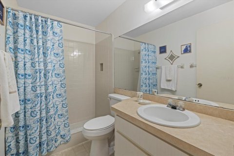 House in Nokomis, Florida 2 bedrooms, 100.15 sq.m. № 1717689 - photo 18