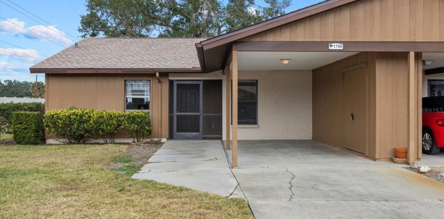 House in Nokomis, Florida 2 bedrooms, 100.15 sq.m. № 1717689