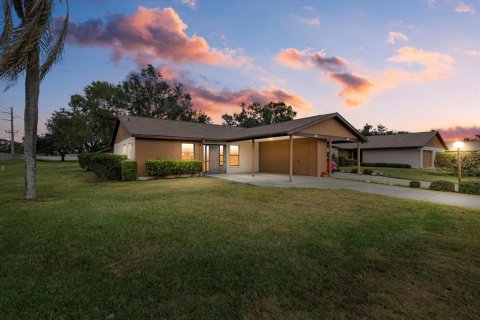 House in Nokomis, Florida 2 bedrooms, 100.15 sq.m. № 1717689 - photo 4