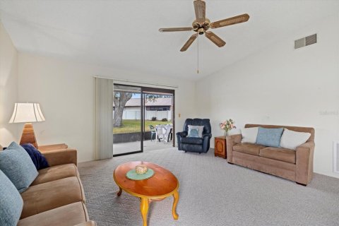 House in Nokomis, Florida 2 bedrooms, 100.15 sq.m. № 1717689 - photo 11