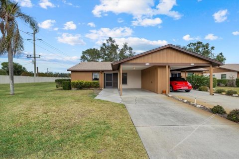 House in Nokomis, Florida 2 bedrooms, 100.15 sq.m. № 1717689 - photo 30