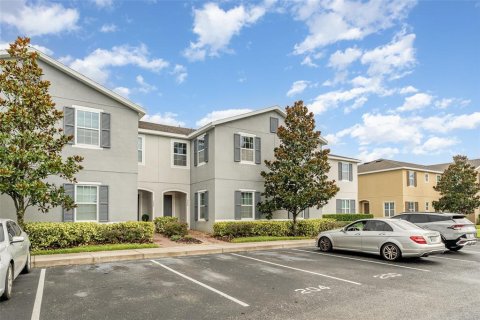 Touwnhouse à vendre à Davenport, Floride: 4 chambres, 179.3 m2 № 1838327 - photo 2