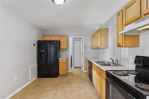 Villa ou maison à vendre à Orlando, Floride: 3 chambres, 117.43 m2 № 1793925 - photo 7