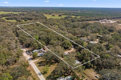 Villa ou maison à Spring Hill, Floride 2 chambres, 190.26 m2 № 2234987