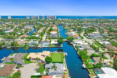 Снять в аренду виллу или дом в Форт-Лодердейл, Флорида 4 спальни, 222.97м2, № 1930501 - фото 28