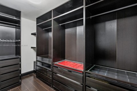 Casa en alquiler en Fort Lauderdale, Florida, 4 dormitorios, 222.97 m2 № 1930501 - foto 17