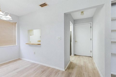 Condominio en venta en Sarasota, Florida, 2 dormitorios, 89.74 m2 № 2222691 - foto 5