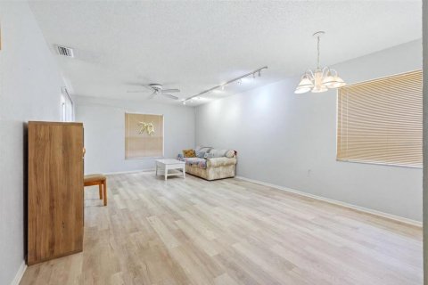 Condominio en venta en Sarasota, Florida, 2 dormitorios, 89.74 m2 № 2222691 - foto 6