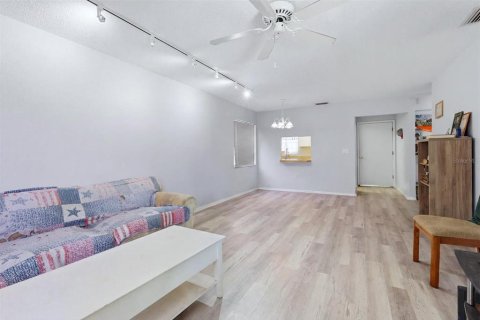 Condominio en venta en Sarasota, Florida, 2 dormitorios, 89.74 m2 № 2222691 - foto 10