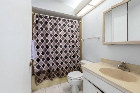 Condominio en venta en Sarasota, Florida, 2 dormitorios, 89.74 m2 № 2222691 - foto 20
