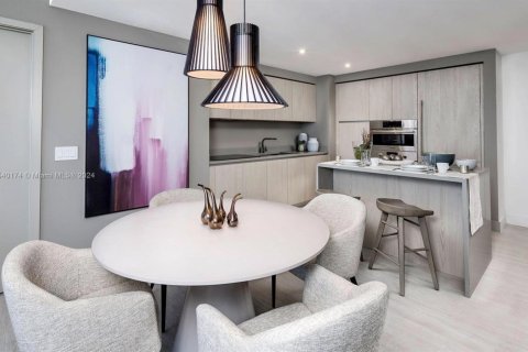 Condo in Hollywood, Florida, 2 bedrooms  № 1710925 - photo 6
