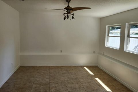 Villa ou maison à vendre à Maitland, Floride: 4 chambres, 209.87 m2 № 2415481 - photo 14