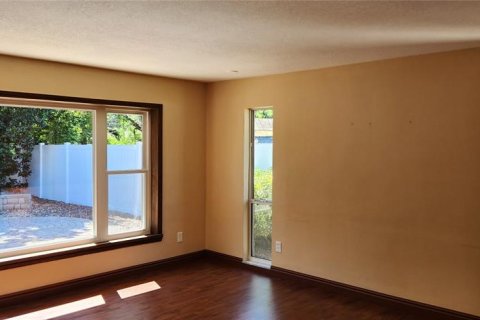 Villa ou maison à vendre à Maitland, Floride: 4 chambres, 209.87 m2 № 2415481 - photo 6
