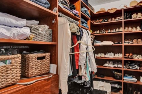 Купить кондоминиум в Помпано-Бич, Флорида 2 спальни, 152.73м2, № 2053382 - фото 27