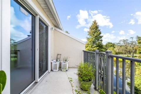 Adosado en venta en Tampa, Florida, 2 dormitorios, 111.48 m2 № 2360993 - foto 27