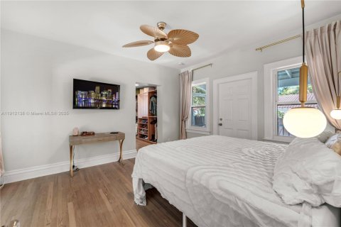 Купить виллу или дом в Холливуд, Флорида 3 спальни, 211.72м2, № 1968705 - фото 18