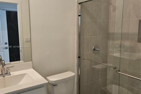 Immobilier commercial à louer à Homestead, Floride: 1 chambre, 46.45 m2 № 1989092 - photo 9