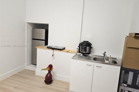 Immobilier commercial à louer à Homestead, Floride: 1 chambre, 46.45 m2 № 1989092 - photo 3