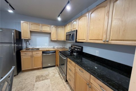 Кондоминиум с 1 спальней в Авентура, Флорида № 2006686