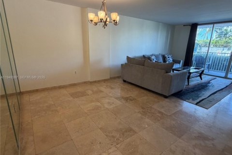 Снять в аренду кондоминиум в Авентура, Флорида 1 спальня, 99.03м2, № 2006686 - фото 19