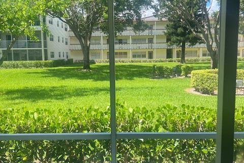 Condo in Boca Raton, Florida, 1 bedroom  № 2175607 - photo 10