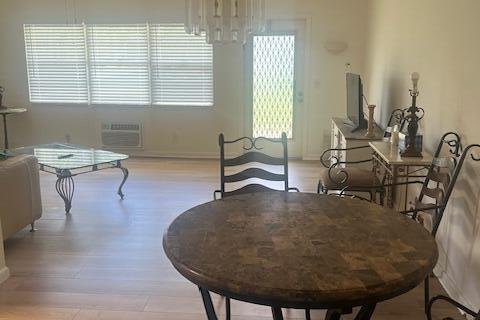 Condo in Boca Raton, Florida, 1 bedroom  № 2175607 - photo 13