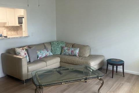 Condo in Boca Raton, Florida, 1 bedroom  № 2175607 - photo 3