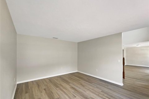 House in Ocala, Florida 4 bedrooms, 269.97 sq.m. № 1789065 - photo 3