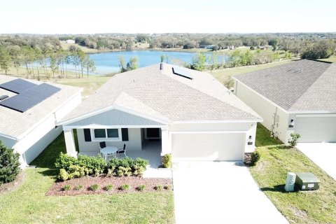 House in Groveland, Florida 4 bedrooms, 196.02 sq.m. № 1919588 - photo 1