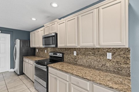 Villa ou maison à vendre à Wesley Chapel, Floride: 5 chambres, 285.58 m2 № 2356346 - photo 5