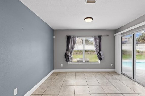 Villa ou maison à vendre à Wesley Chapel, Floride: 5 chambres, 285.58 m2 № 2356346 - photo 10