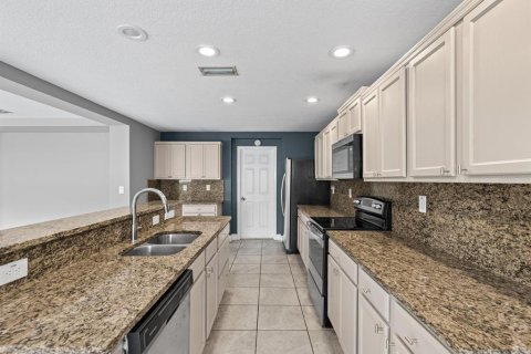 Villa ou maison à vendre à Wesley Chapel, Floride: 5 chambres, 285.58 m2 № 2356346 - photo 21