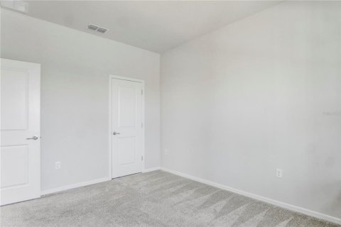 Casa en venta en Orlando, Florida, 4 dormitorios, 190.91 m2 № 2101246 - foto 18