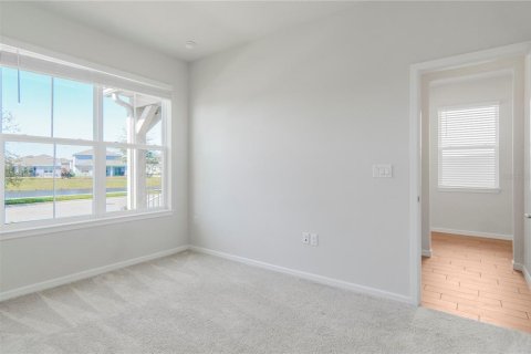Casa en venta en Orlando, Florida, 4 dormitorios, 190.91 m2 № 2101246 - foto 19