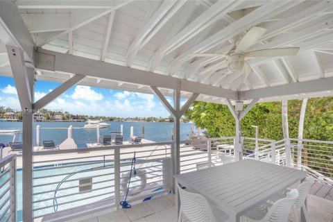 Condominio en venta en Miami Beach, Florida, 3 dormitorios, 133.78 m2 № 1936960 - foto 14