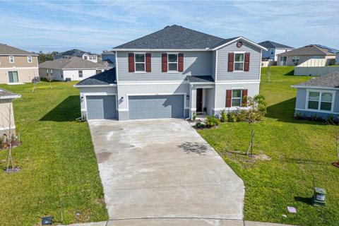 Casa en Winter Haven, Florida 4 dormitorios, 284.1 m2 № 2144613