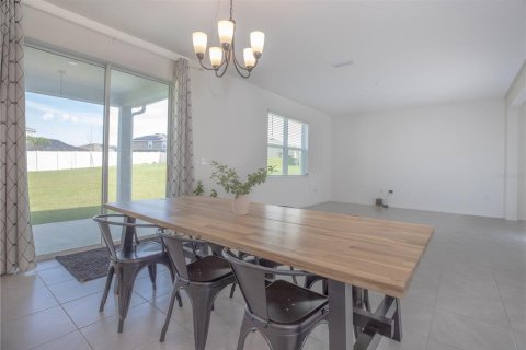Casa en venta en Winter Haven, Florida, 4 dormitorios, 284.1 m2 № 2144613 - foto 9