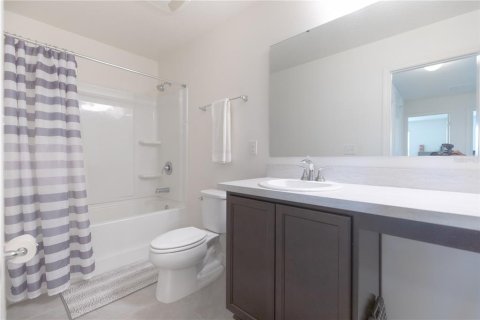 Casa en venta en Winter Haven, Florida, 4 dormitorios, 284.1 m2 № 2144613 - foto 21