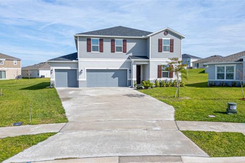 Casa en venta en Winter Haven, Florida, 4 dormitorios, 284.1 m2 № 2144613 - foto 3