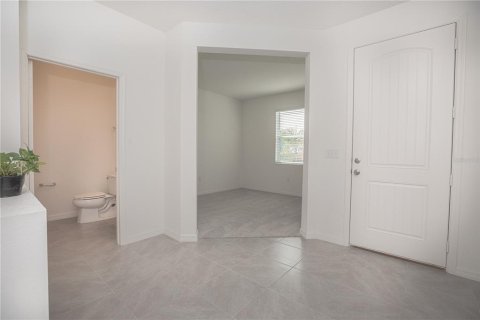 Casa en venta en Winter Haven, Florida, 4 dormitorios, 284.1 m2 № 2144613 - foto 12