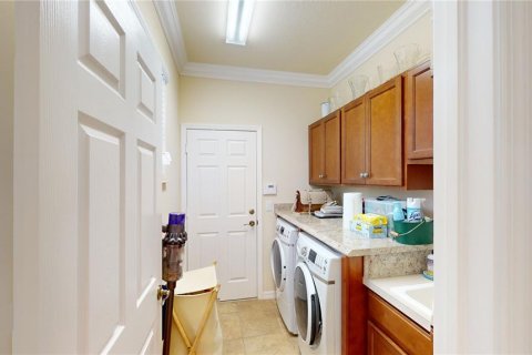 House in Wimauma, Florida 3 bedrooms, 163.88 sq.m. № 1569605 - photo 15